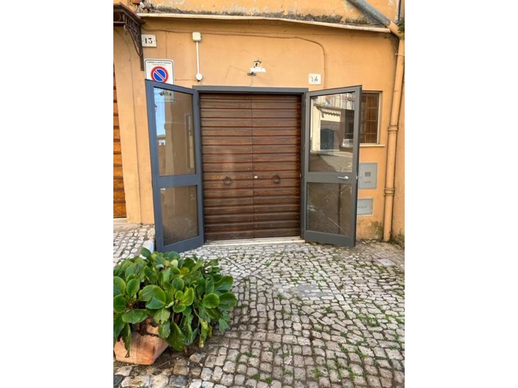 Locale commerciale in Vendita - immagine 3 di 6